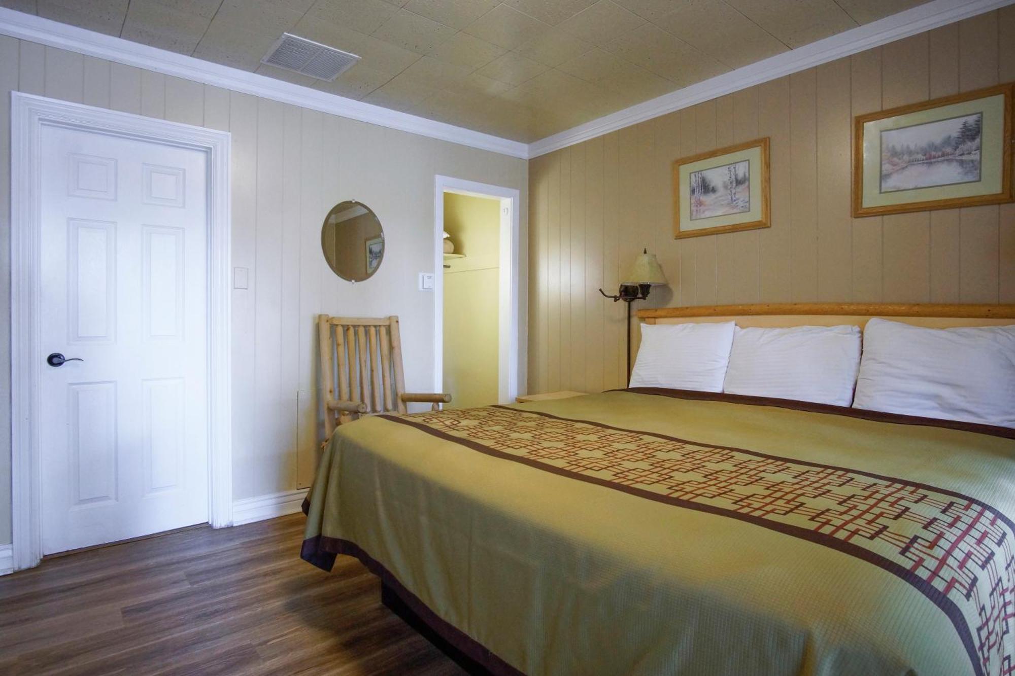 Green Gables Motel & Suites Burney Екстериор снимка